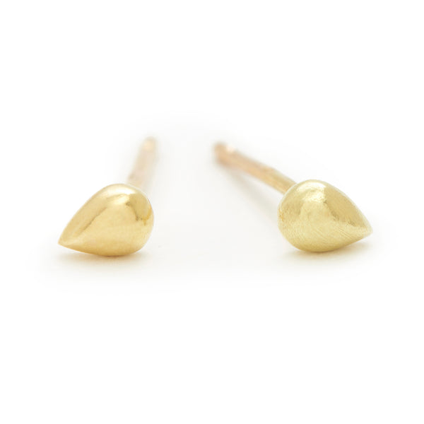 tiny raindrop studs