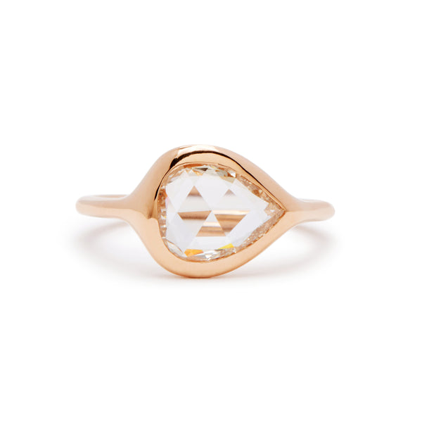 carved ring with pear rose cut 2